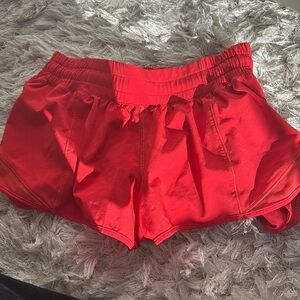 Lululemon hotty hots 2.5”
